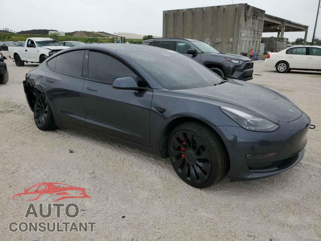 TESLA MODEL 3 2022 - 5YJ3E1EC7NF240226