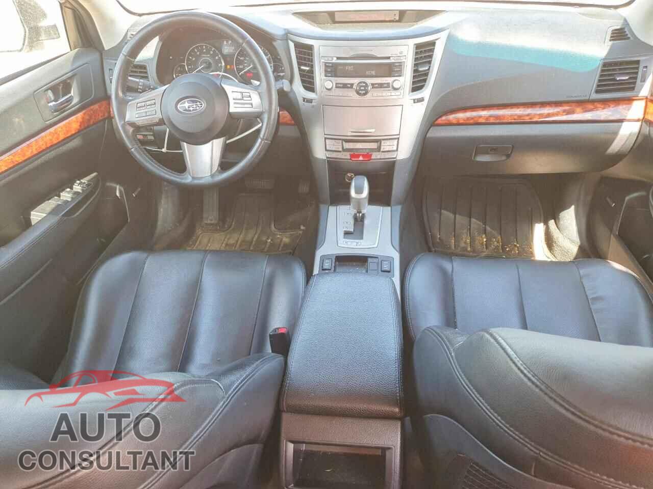 SUBARU OUTBACK 2011 - 4S4BRDKC0B2330446