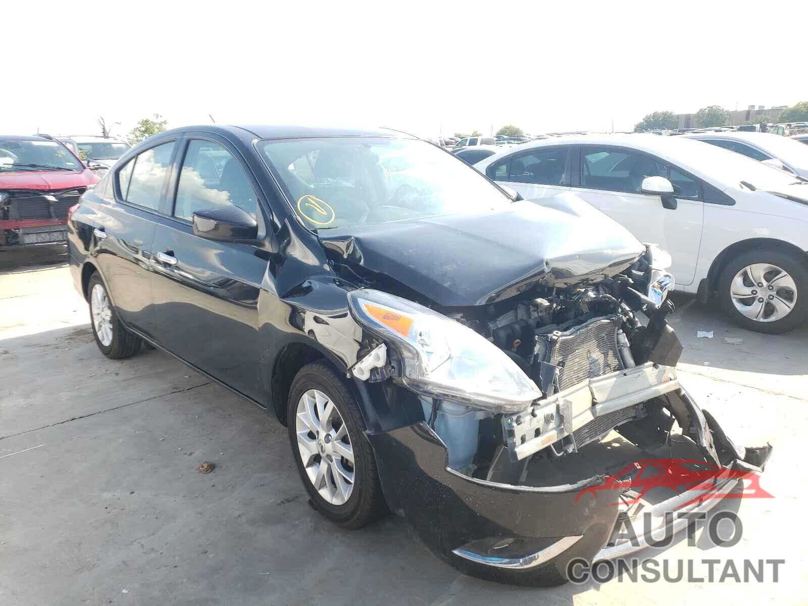 NISSAN VERSA 2018 - 3N1CN7AP4JL885104