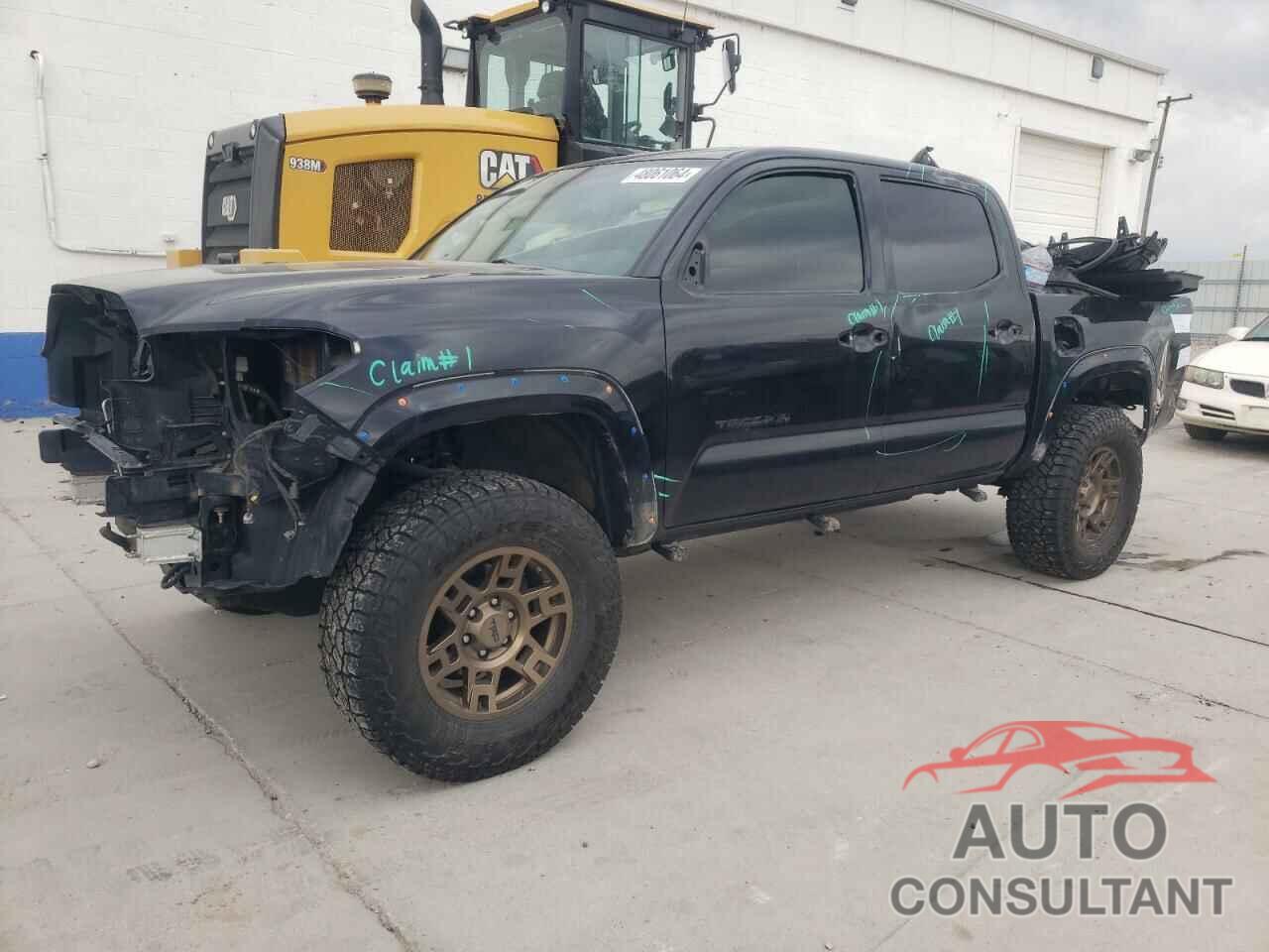 TOYOTA TACOMA 2018 - 3TMCZ5AN2JM146652