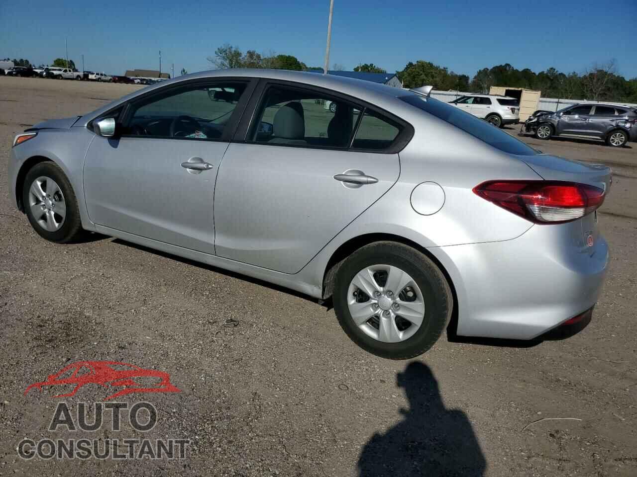 KIA FORTE 2017 - 3KPFL4A73HE152152
