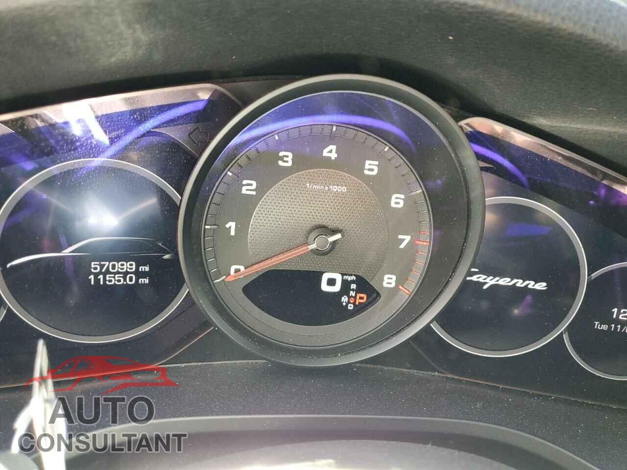 PORSCHE CAYENNE 2019 - WP1AA2AY0KDA16713