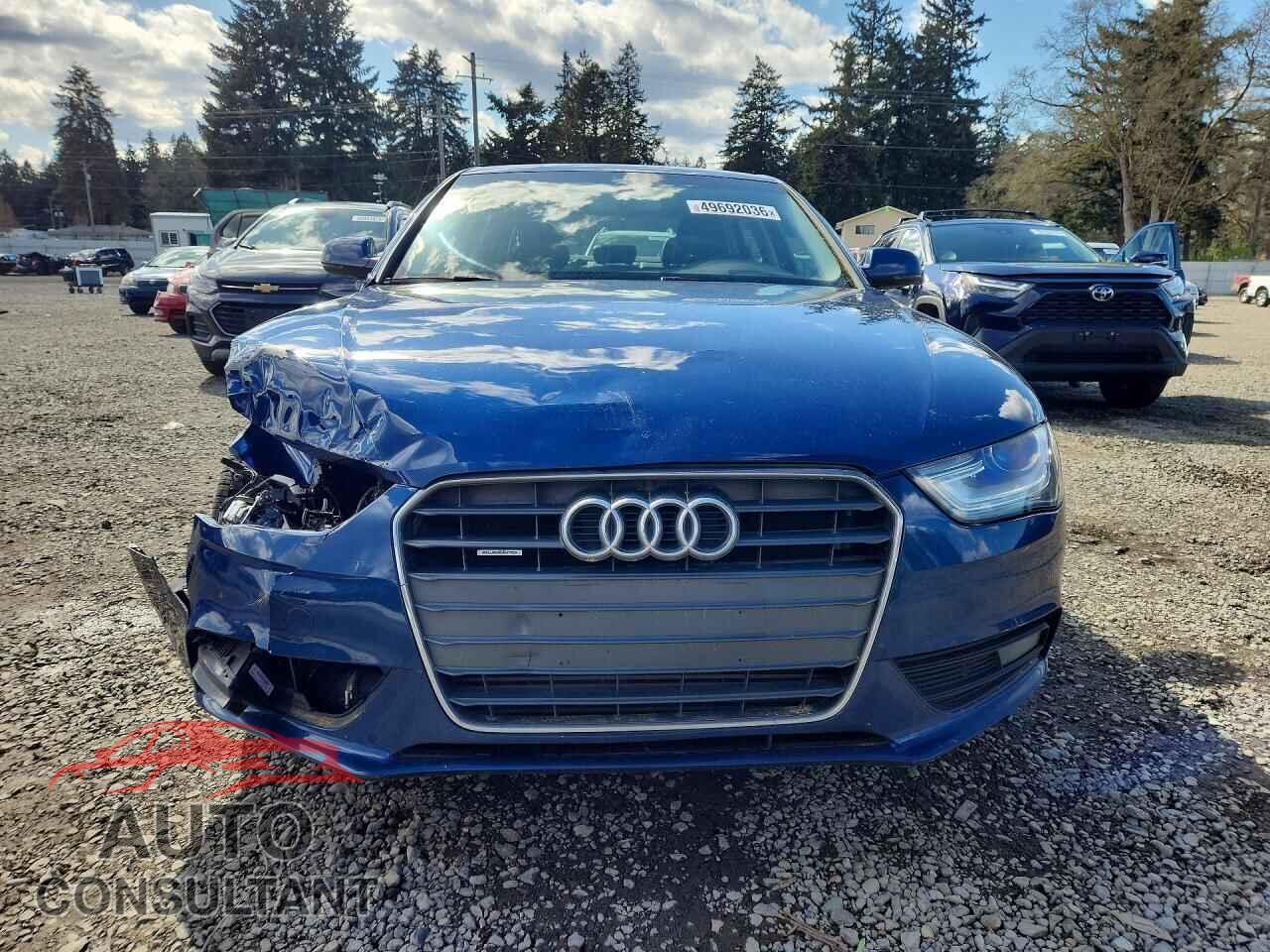 AUDI A4 2013 - WAUMFBFL8DN049787