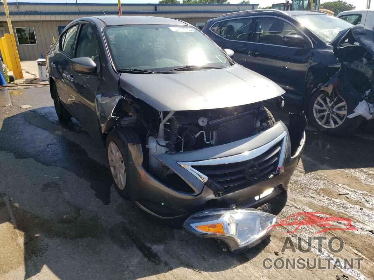 NISSAN VERSA 2017 - 3N1CN7AP7HL907297