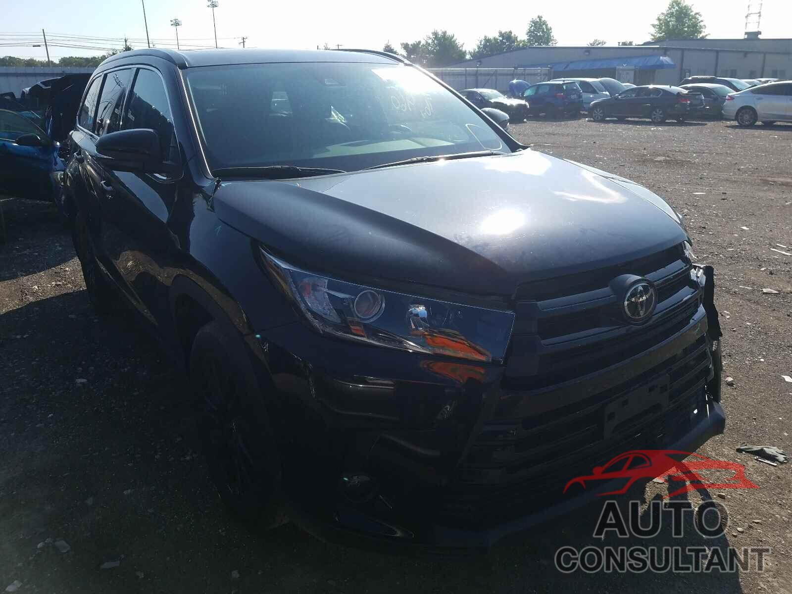 TOYOTA HIGHLANDER 2019 - 5TDJZRFH8KS935133