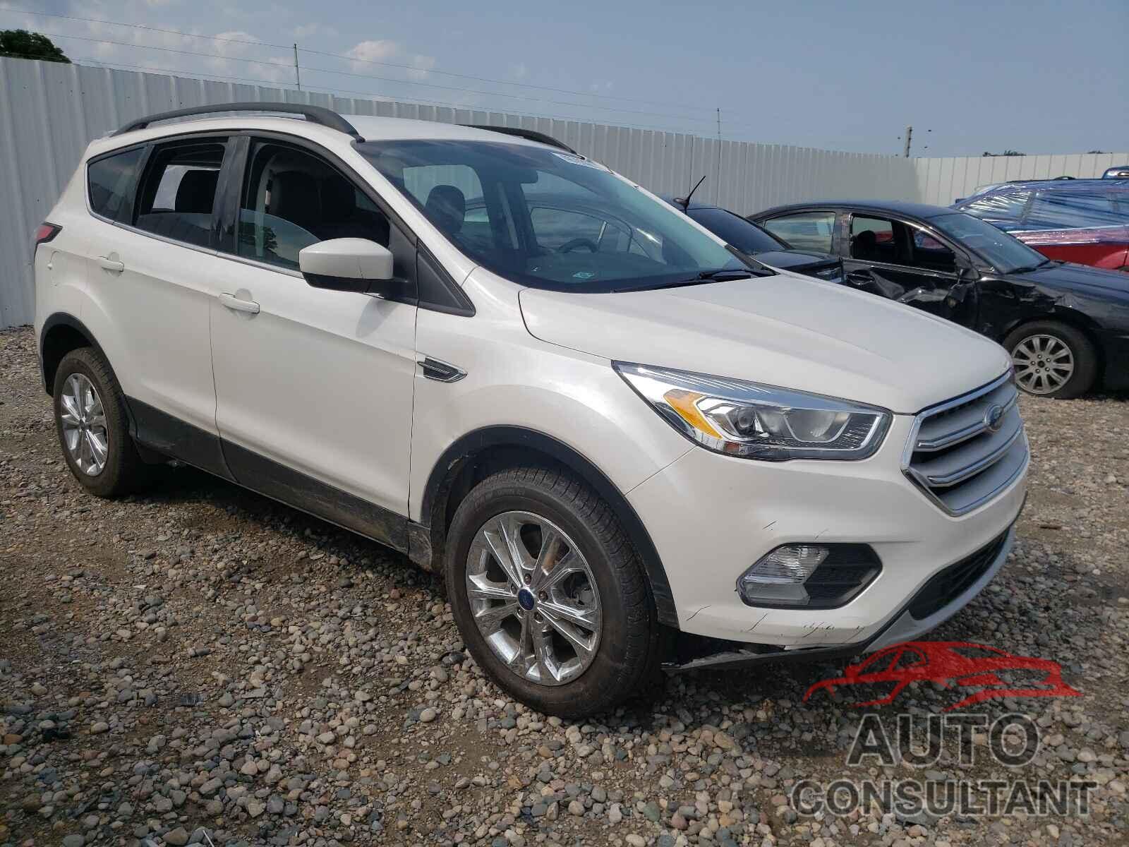 FORD ESCAPE 2018 - 1FMCU9HD4JUA08928