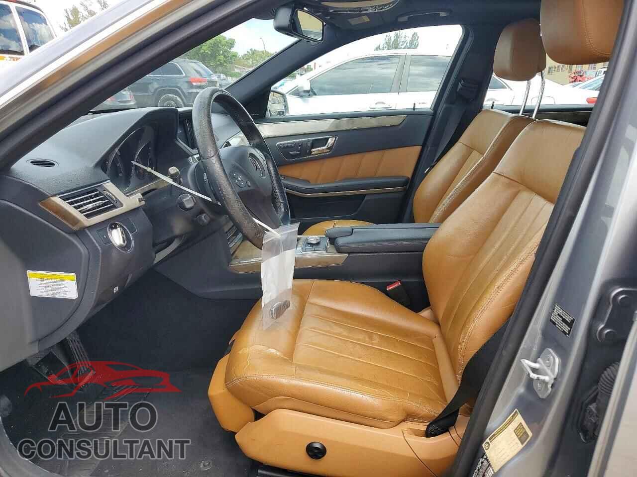 MERCEDES-BENZ E-CLASS 2010 - WDDHF5GB2AA208078