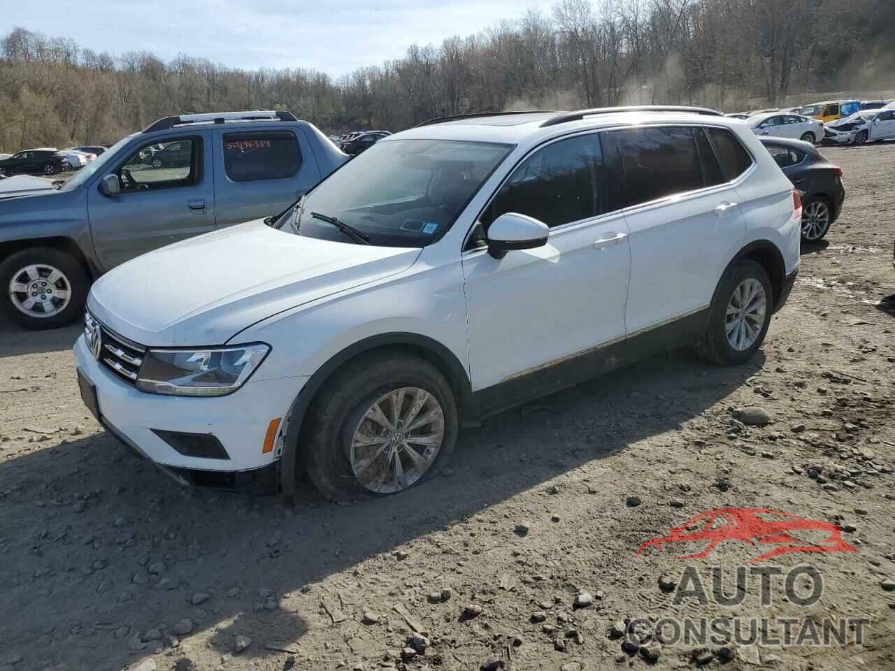 VOLKSWAGEN TIGUAN 2018 - 3VV2B7AX9JM102341