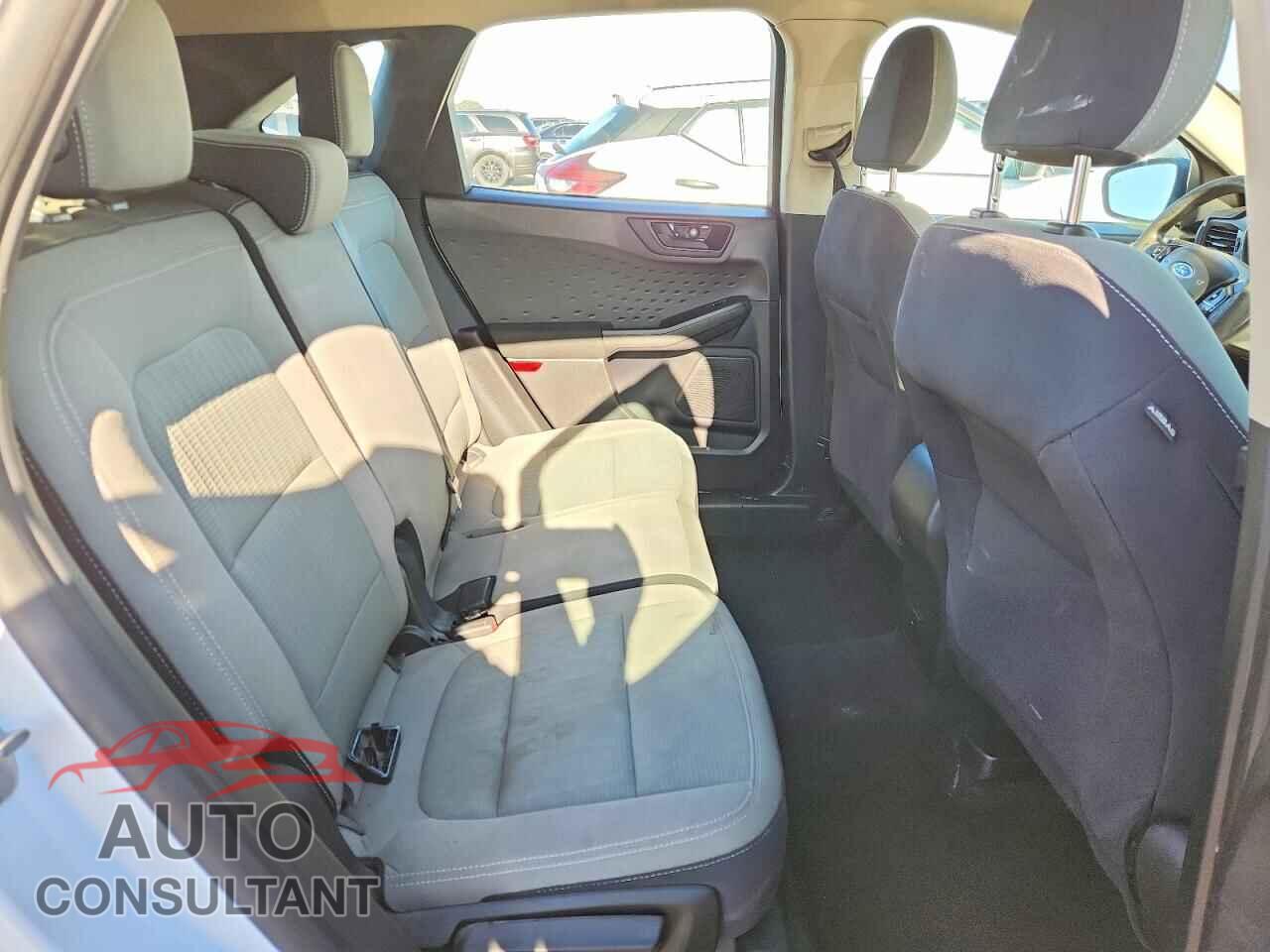 FORD ESCAPE 2020 - 1FMCU0F62LUA79502