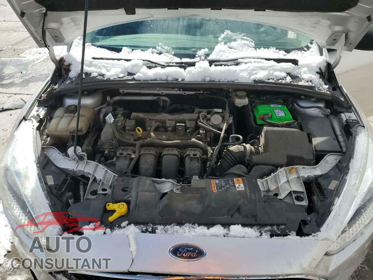 FORD FOCUS 2017 - 1FADP3E20HL206797