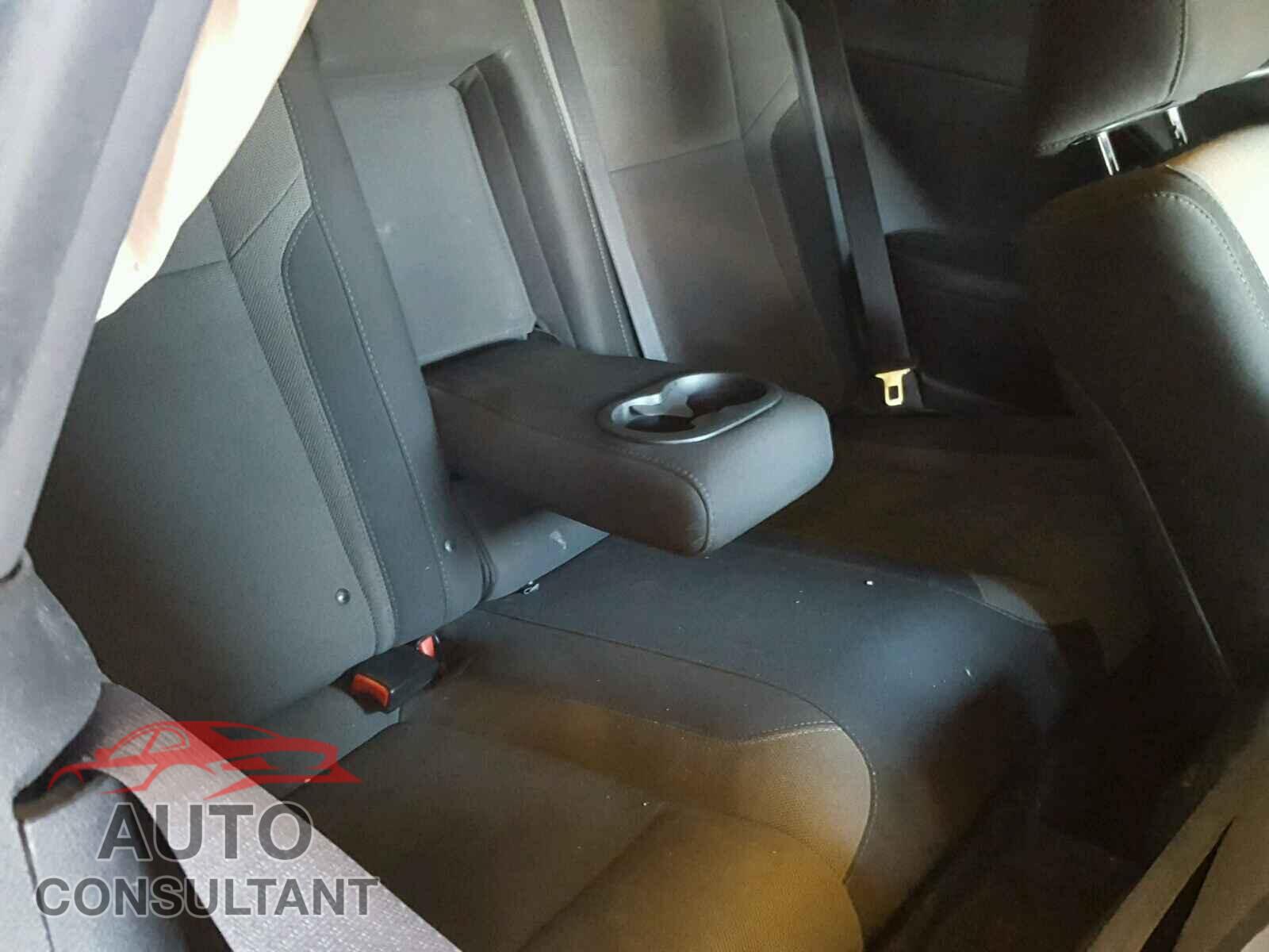 DODGE CHALLENGER 2015 - 2C3CDZAG8FH737005