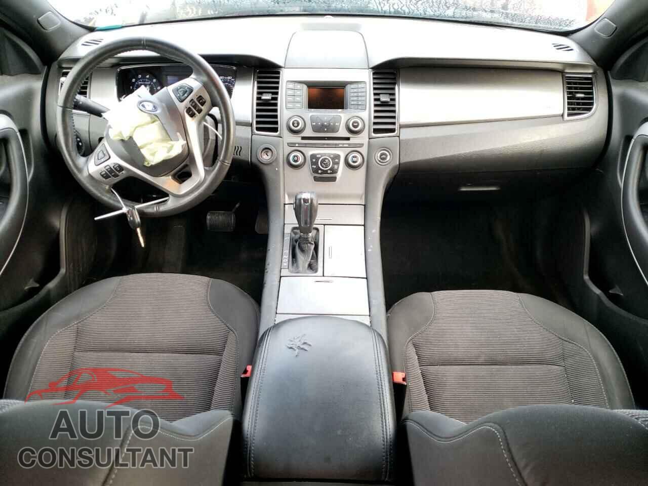 FORD TAURUS 2016 - 1FAHP2E88GG141138