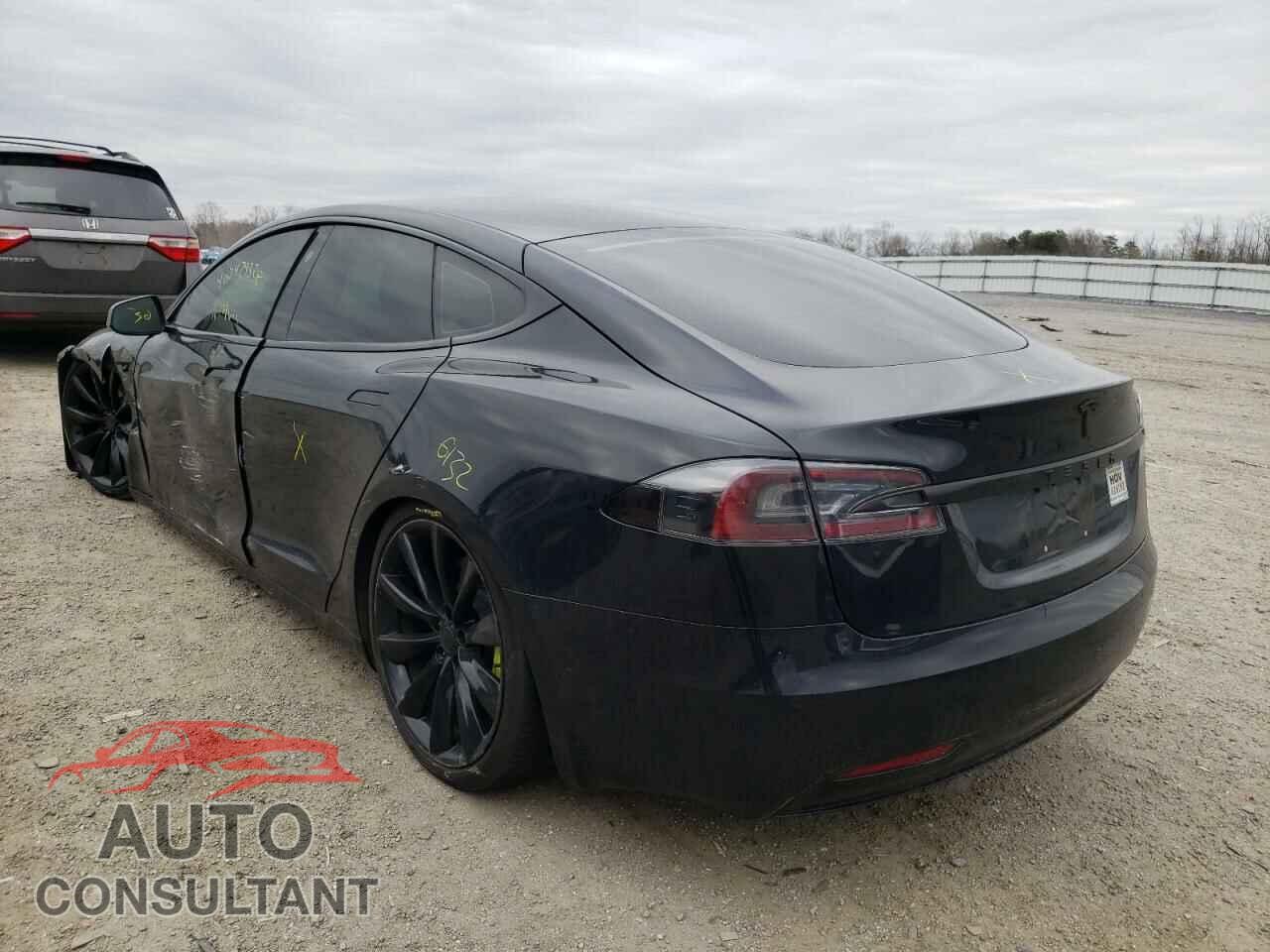TESLA MODEL S 2017 - 5YJSA1E16HF220169