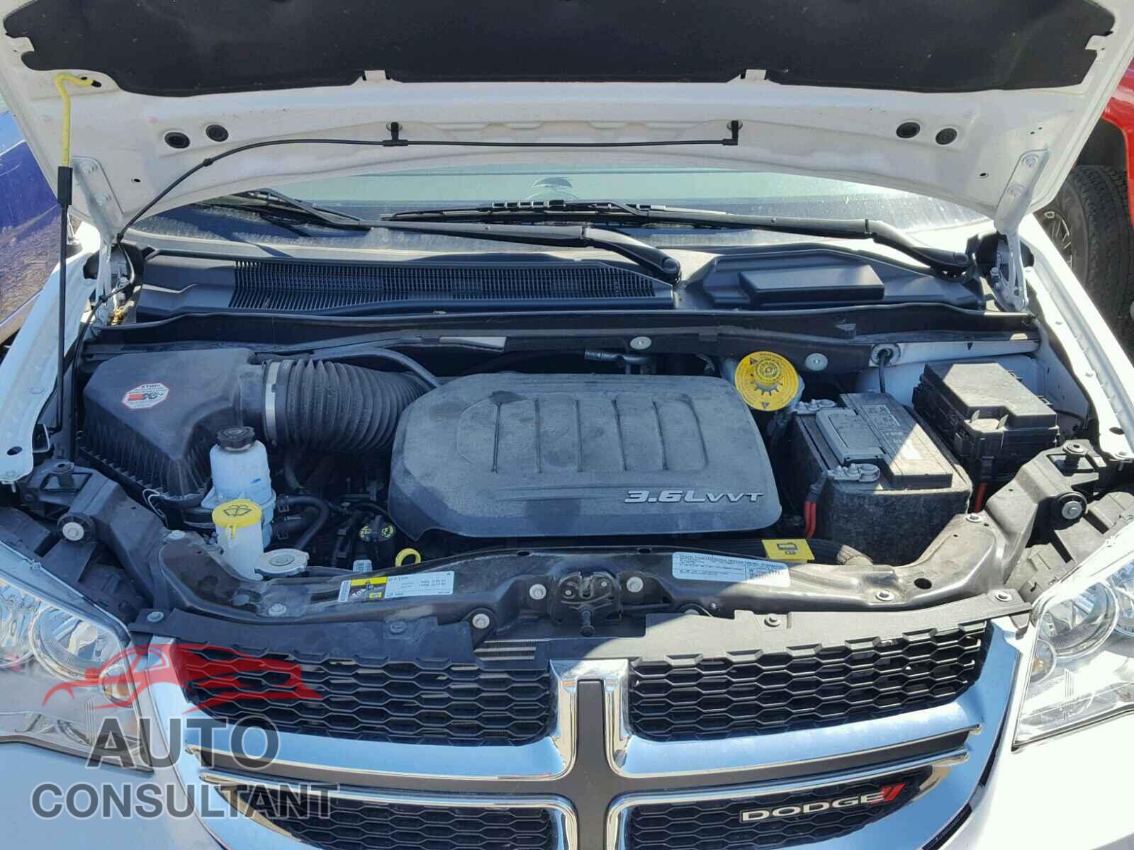 DODGE CARAVAN 2015 - 2C4RDGBGXFR508716