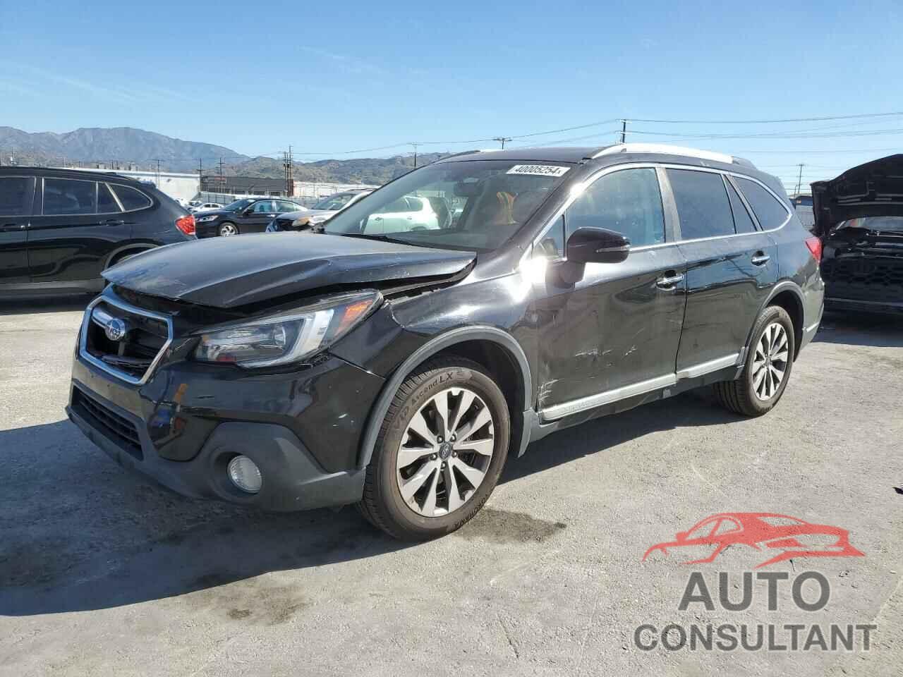 SUBARU OUTBACK 2018 - 4S4BSATC0J3327895