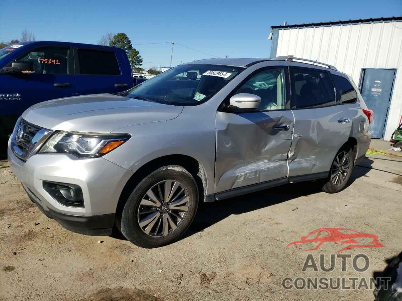 NISSAN PATHFINDER 2018 - 5N1DR2MM9JC643068