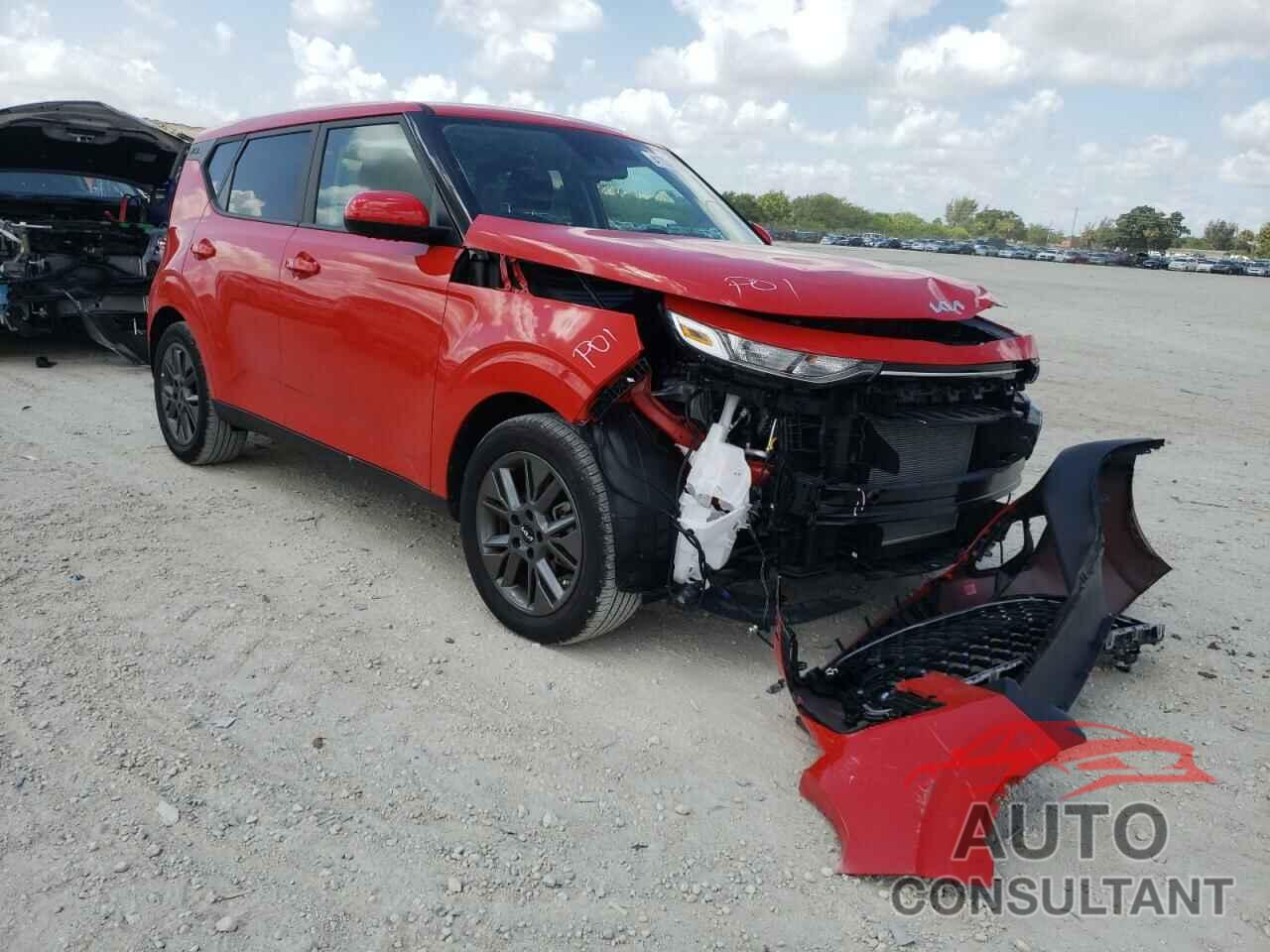 KIA SOUL 2022 - KNDJ33AU9N7154171