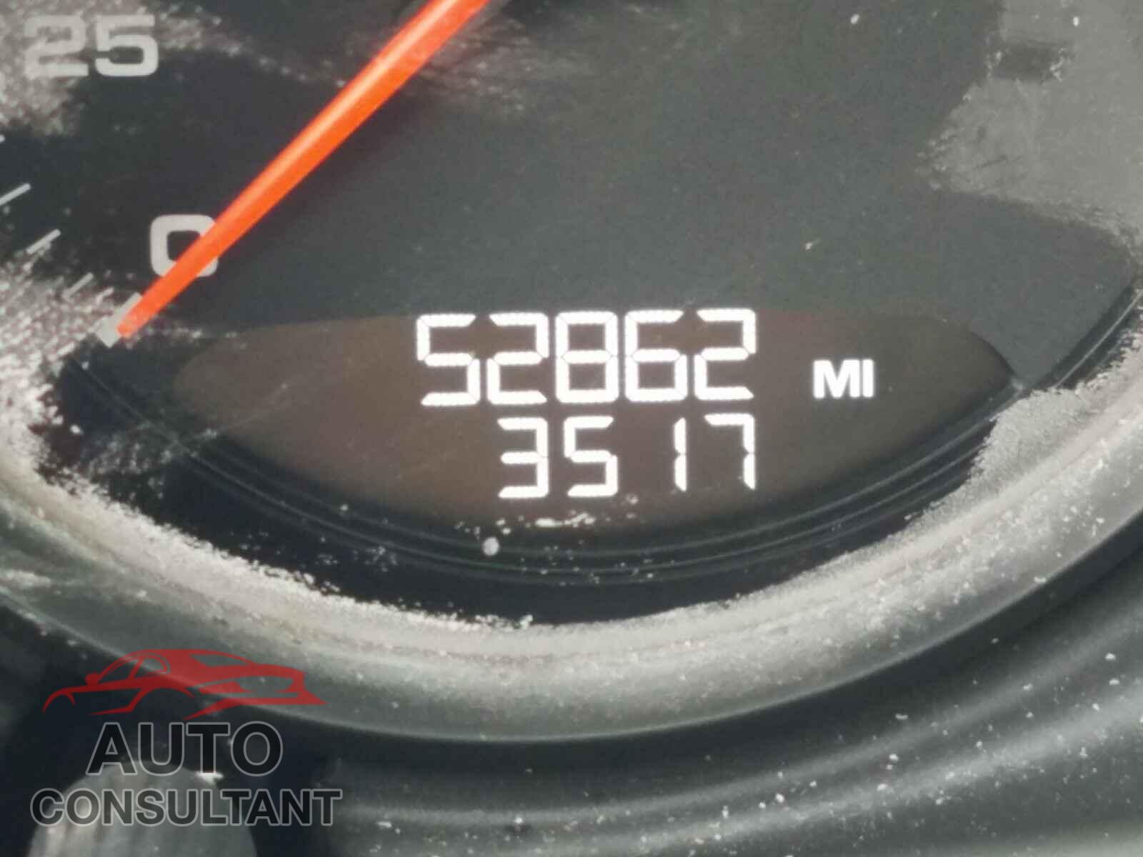 PORSCHE MACAN 2017 - WP1AA2A5XHLB00283