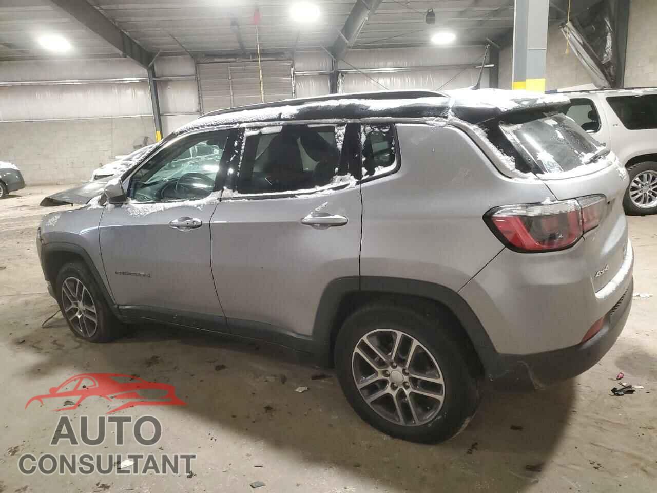 JEEP COMPASS 2018 - 3C4NJDBB8JT103471