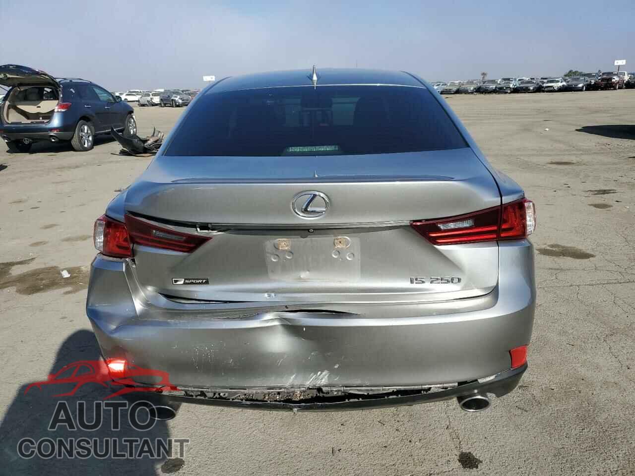 LEXUS IS 2015 - JTHBF1D29F5082202