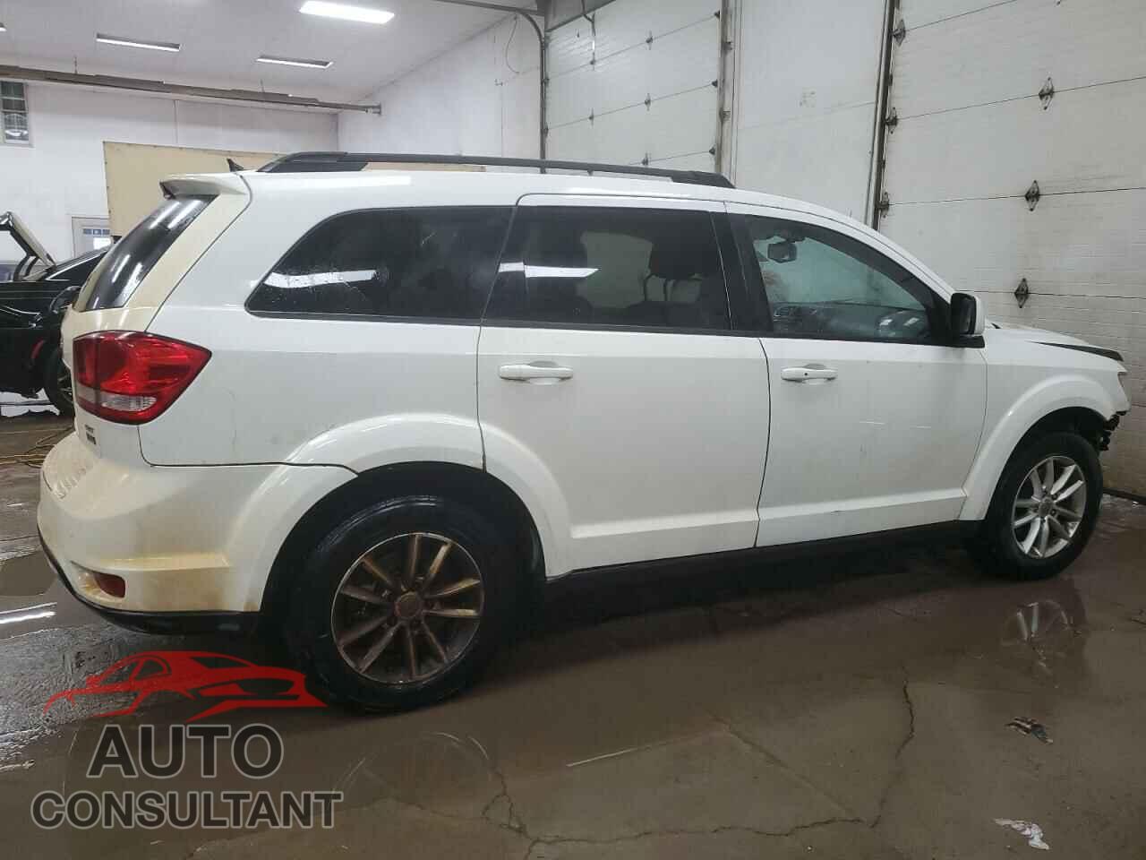 DODGE JOURNEY 2015 - 3C4PDCBG2FT599333