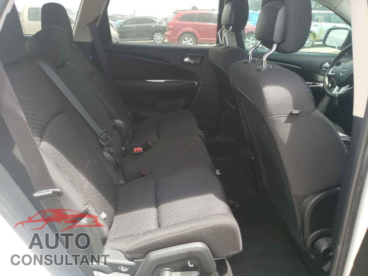DODGE JOURNEY 2017 - 3C4PDCBB2HT520024