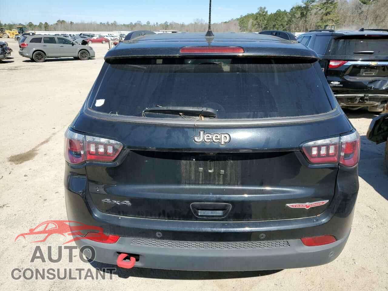 JEEP COMPASS 2018 - 3C4NJDDB9JT485345