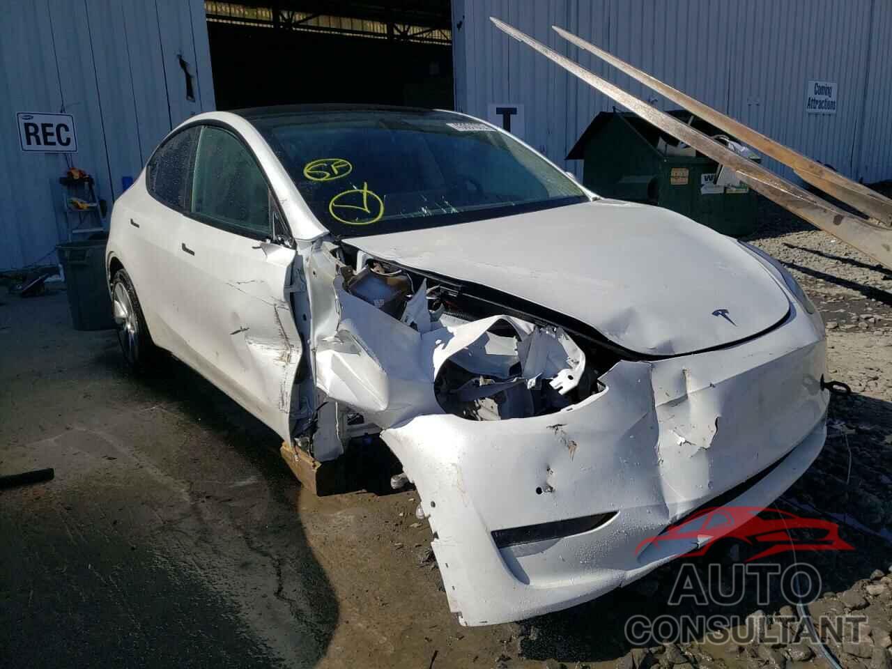 TESLA MODEL Y 2021 - 5YJYGDEE6MF066425