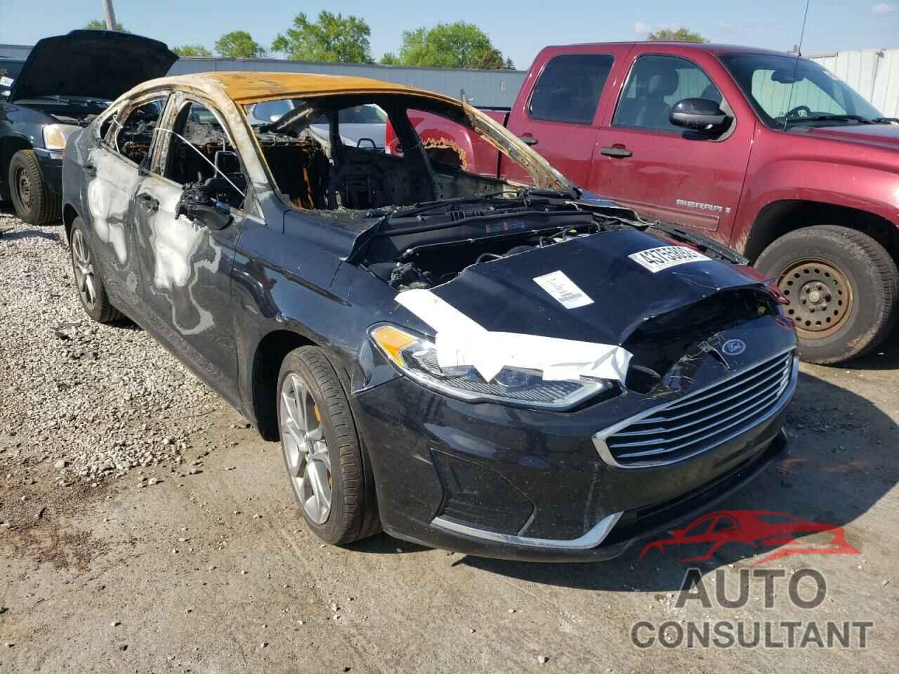 FORD FUSION 2019 - 3FA6P0CD1KR150082