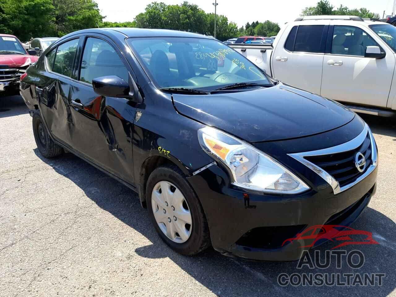 NISSAN VERSA 2017 - 3N1CN7AP3HL898727