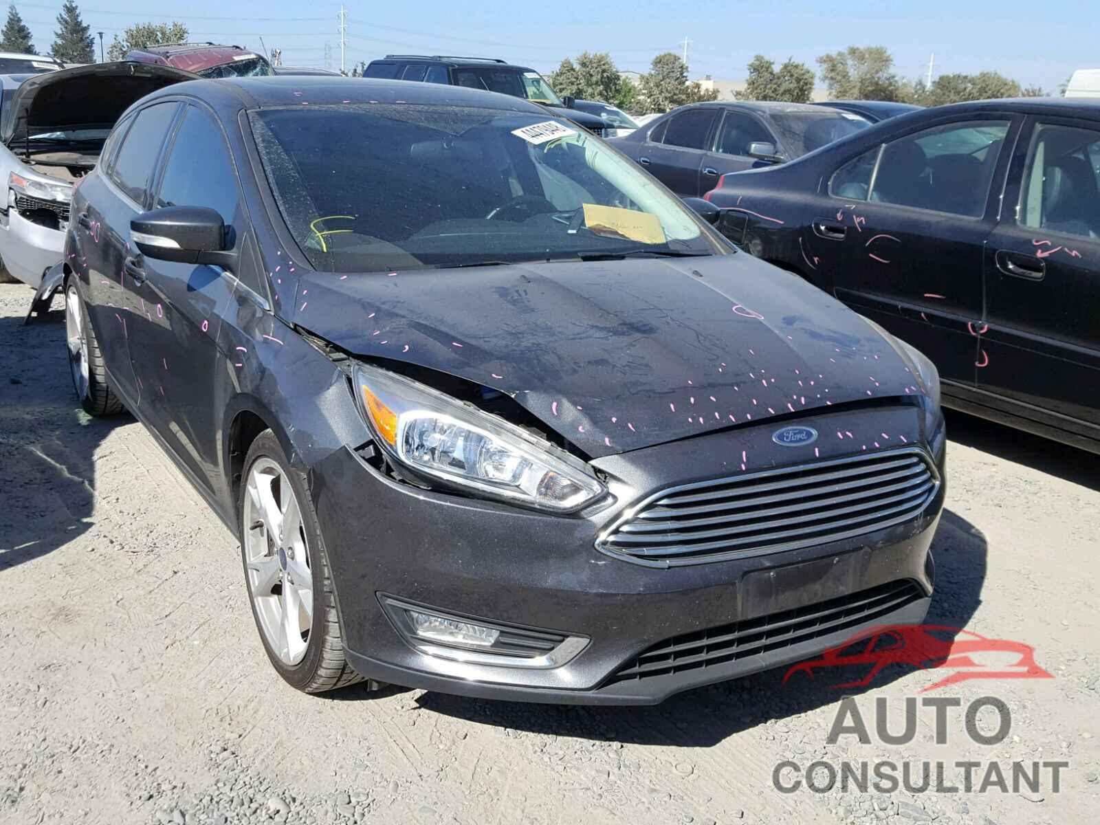FORD FOCUS 2015 - 1FADP3N22FL380643