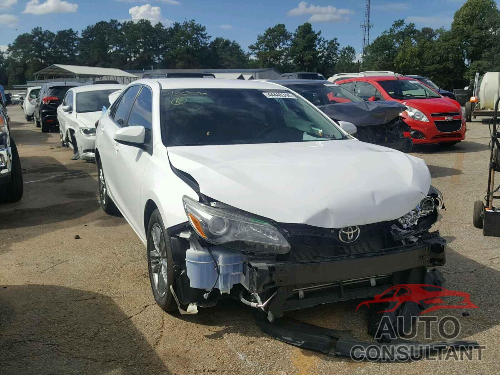 TOYOTA CAMRY 2015 - 4T1BF1FK4FU936500