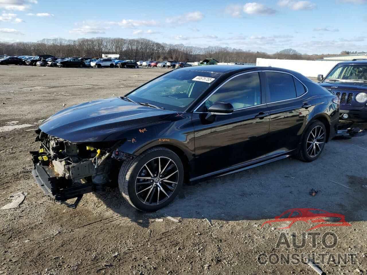 TOYOTA CAMRY 2023 - 4T1G11BK1PU100879