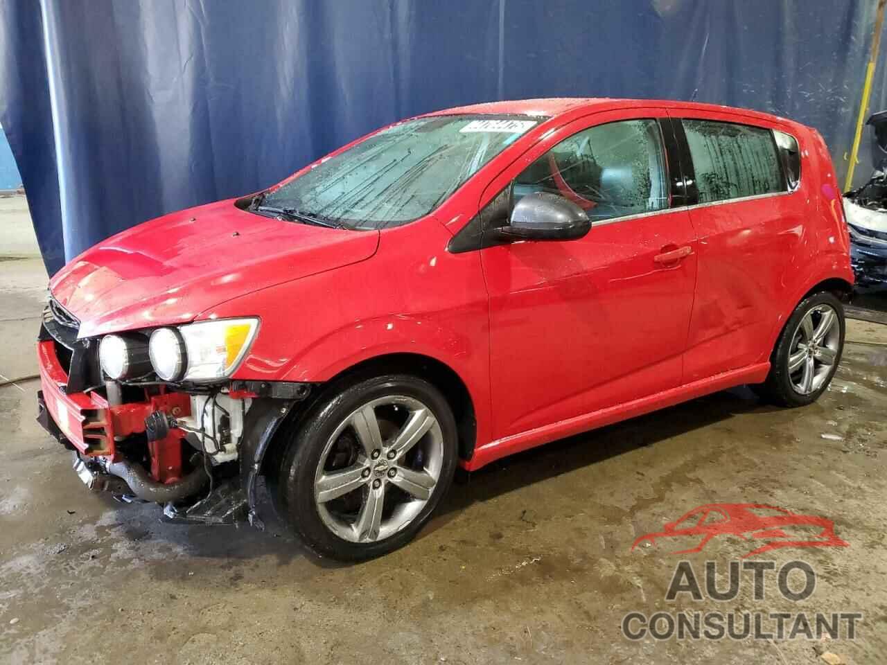 CHEVROLET SONIC 2013 - 1G1JH6SB5D4175611
