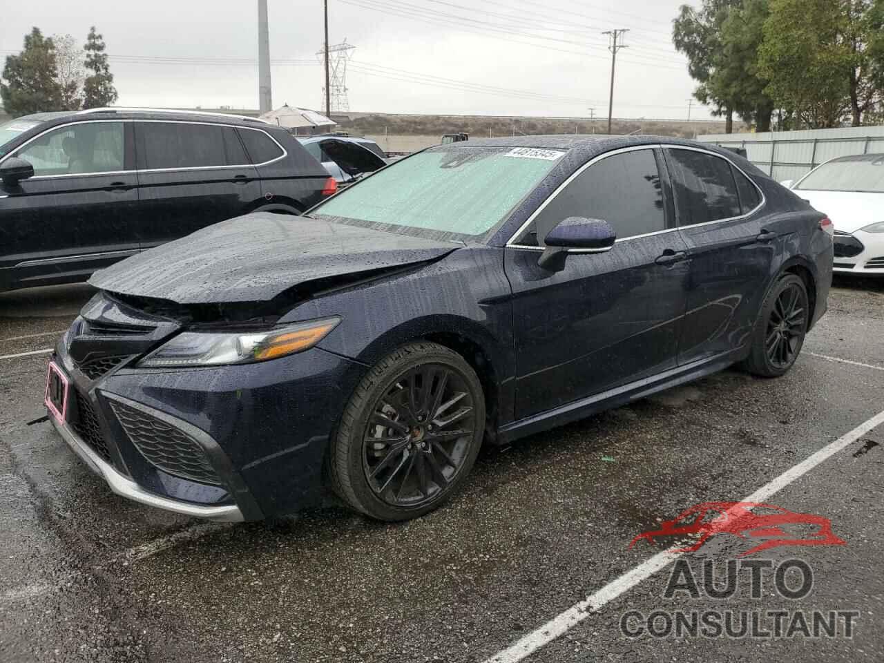 TOYOTA CAMRY 2022 - 4T1K31AK0NU583395
