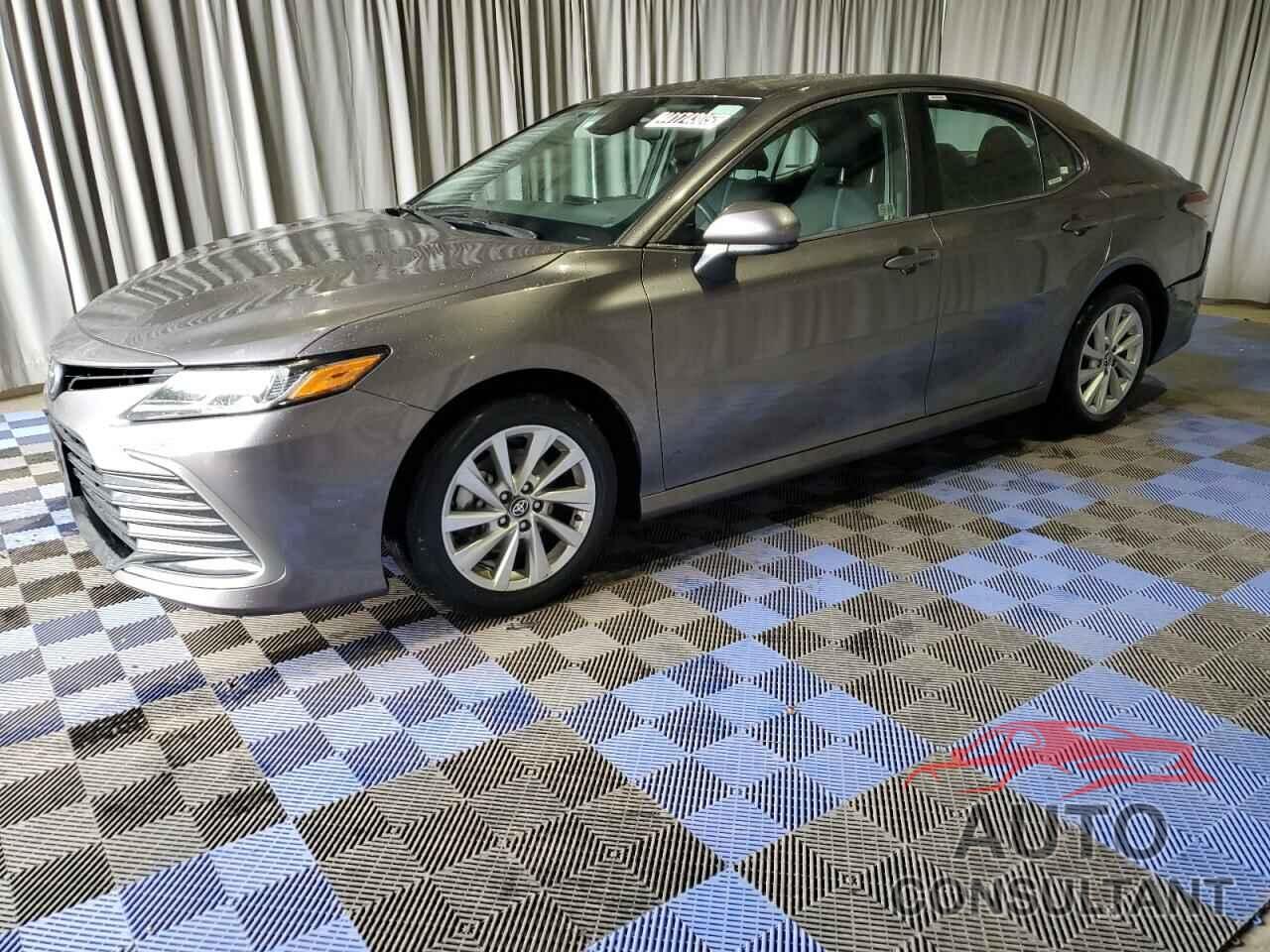 TOYOTA CAMRY 2024 - 4T1C11AK3RU845653