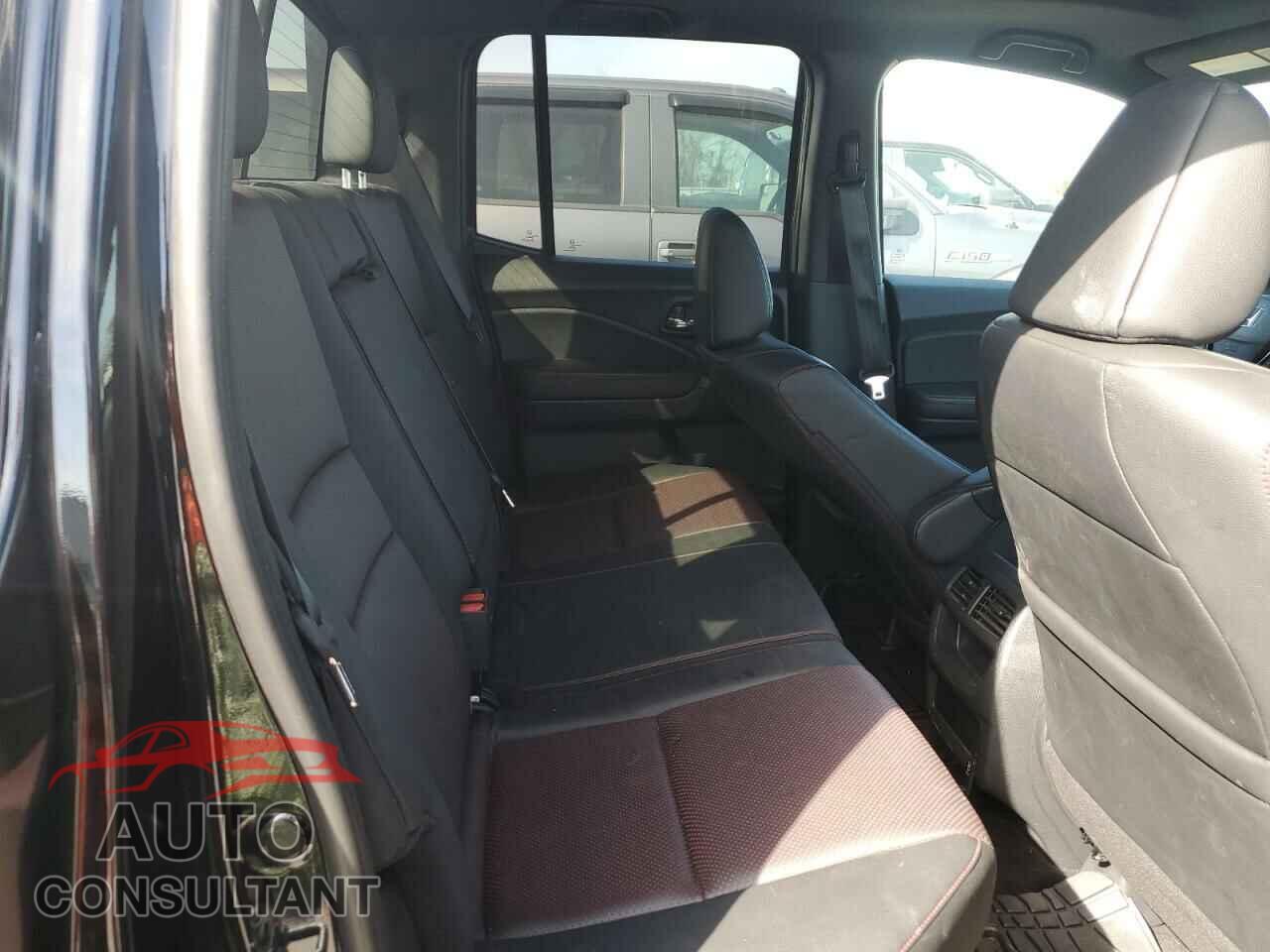 HONDA RIDGELINE 2017 - 5FPYK3F82HB009010