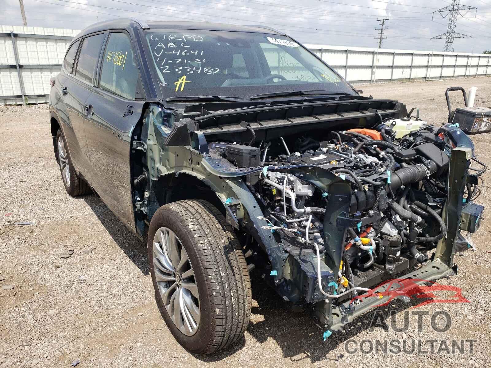 TOYOTA HIGHLANDER 2021 - 5TDEBRCH7MS034641