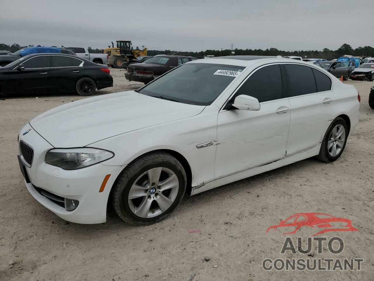 BMW 5 SERIES 2013 - WBAXG5C51DD228860