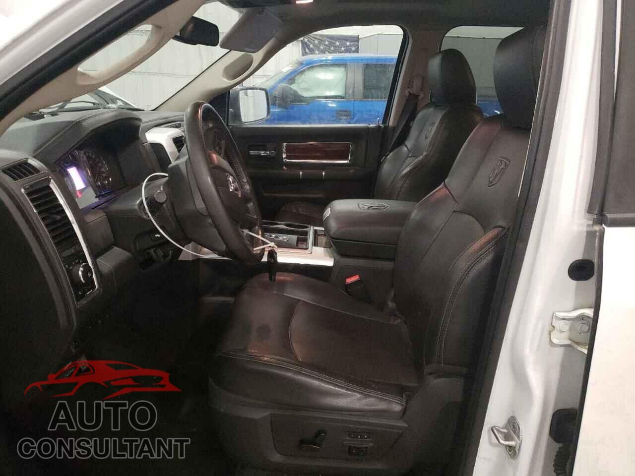 DODGE RAM 1500 2012 - 1C6RD7NT2CS305054