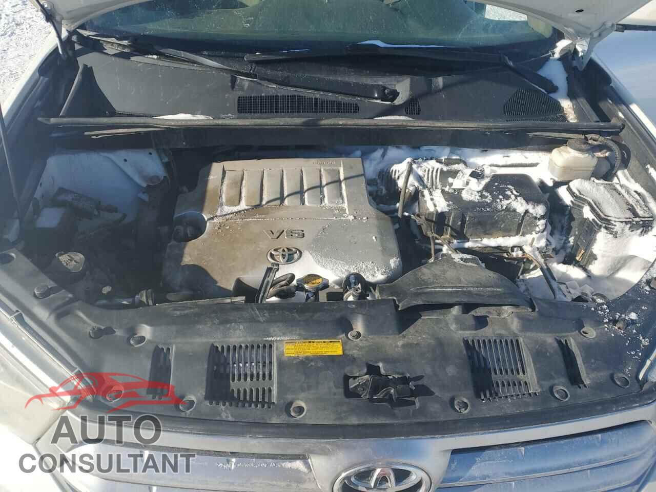 TOYOTA HIGHLANDER 2013 - 5TDBK3EH8DS181354