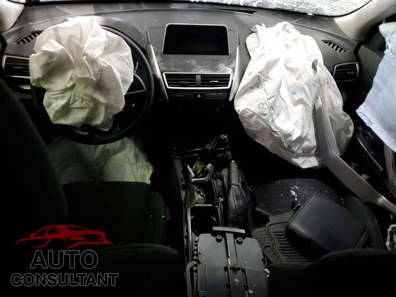 MITSUBISHI ECLIPSE 2019 - JA4AT4AA3KZ018267