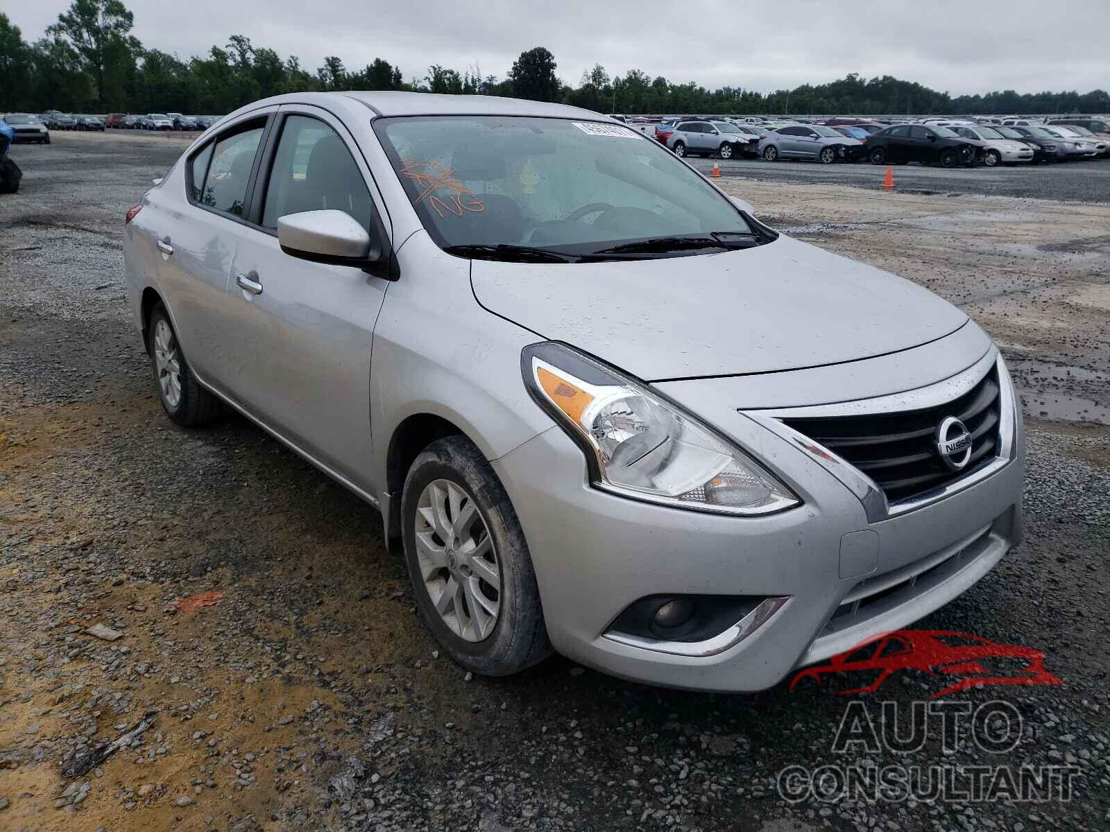 NISSAN VERSA 2019 - 3N1CN7AP2KL814260
