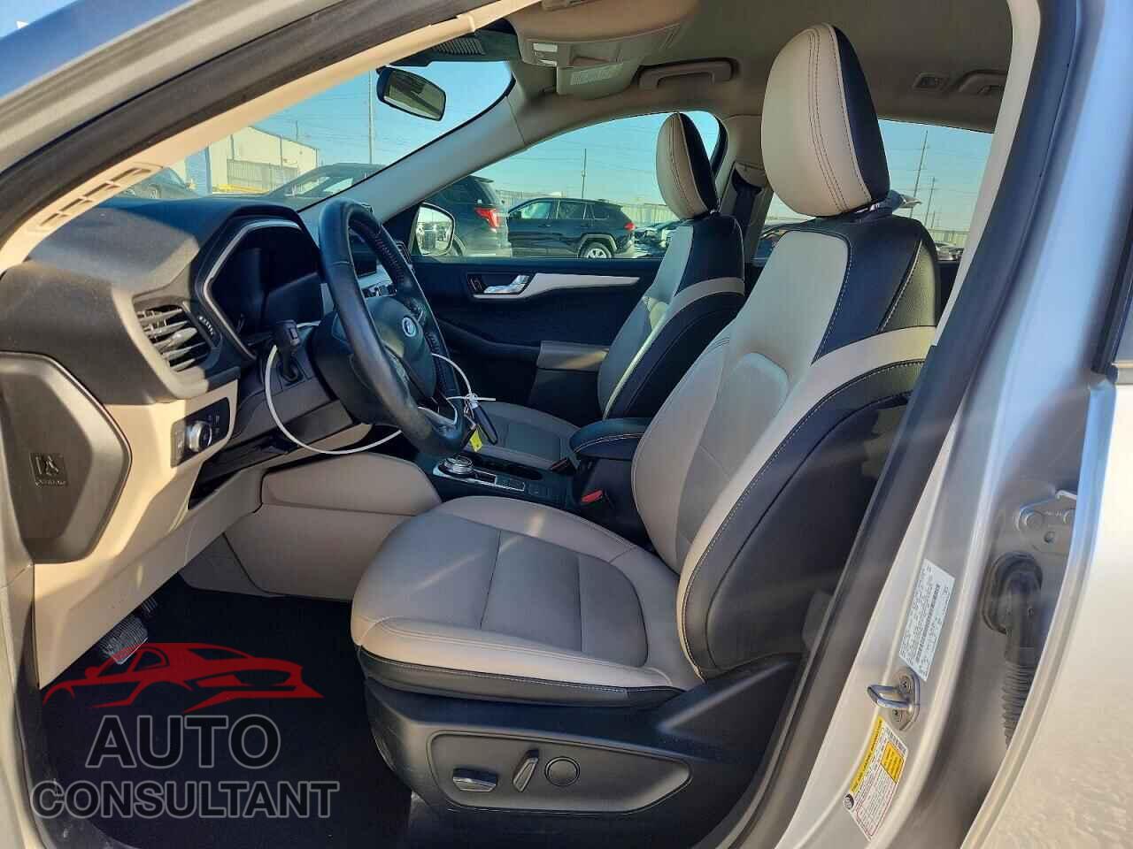 FORD ESCAPE 2020 - 1FMCU0H68LUA75788