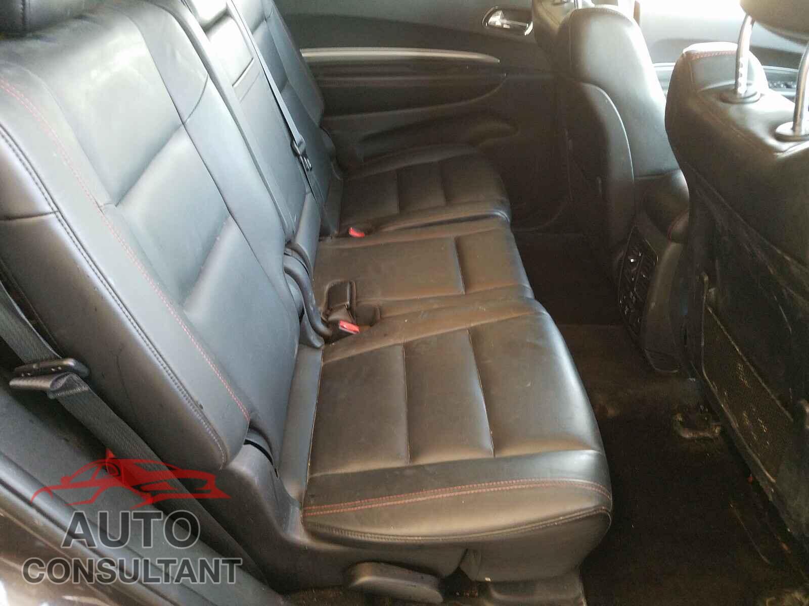 DODGE DURANGO 2018 - 1C4RDJDG5JC496552