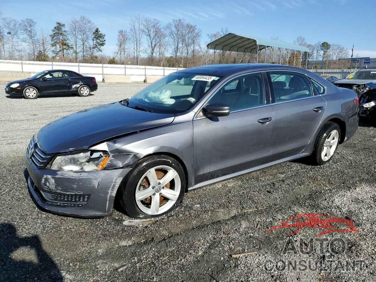 VOLKSWAGEN PASSAT 2013 - 1VWBP7A33DC101623