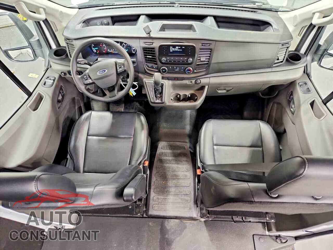 FORD TRANSIT 2025 - 1FTBR1C8XSKB10907