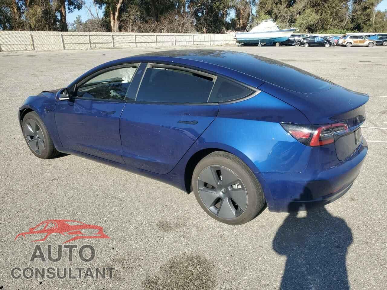 TESLA MODEL 3 2023 - 5YJ3E1EA5PF660763