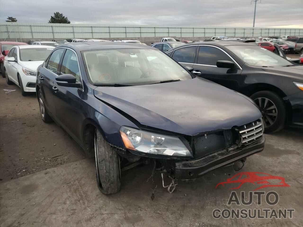 VOLKSWAGEN PASSAT 2013 - 1VWBN7A35DC059493