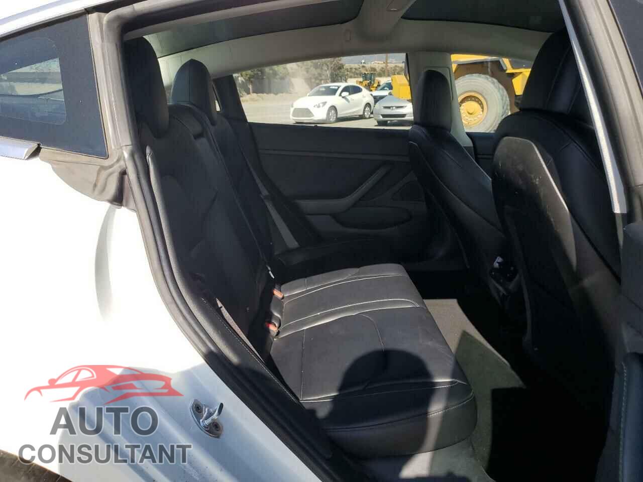 TESLA MODEL 3 2018 - 5YJ3E1EA2JF007475